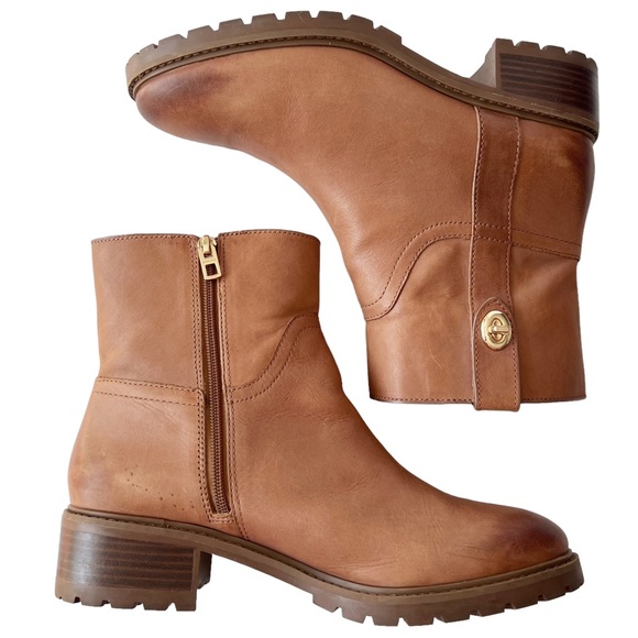 Coach Bernadette Turnlock Ankle Boot | 9.5 - Picture 4 of 12